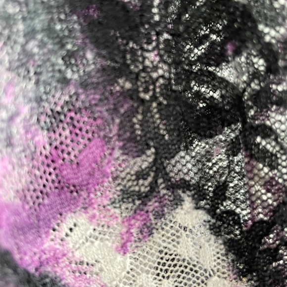 Conrad C Collection Gorgeous Lace Blouse - Picture 6 of 8